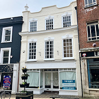 Shop to let in Barnstaple